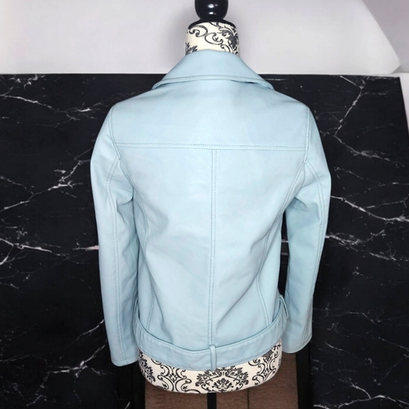 🆕️ FOREVER 21 Baby Blue Faux Leather Moto- Small - Picture 2 of 7